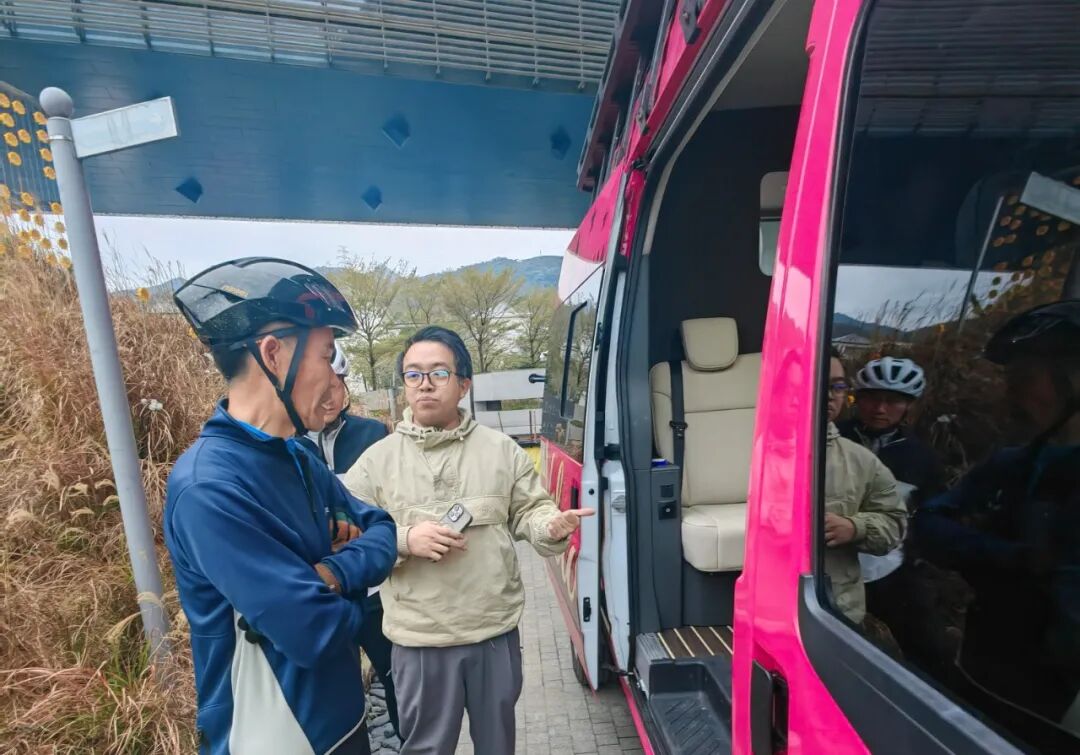Showcasing Strength Through One-Stop Support: Velowind Named Outstanding Partner by Shenzhen Bicycle Sports Association Image 1
